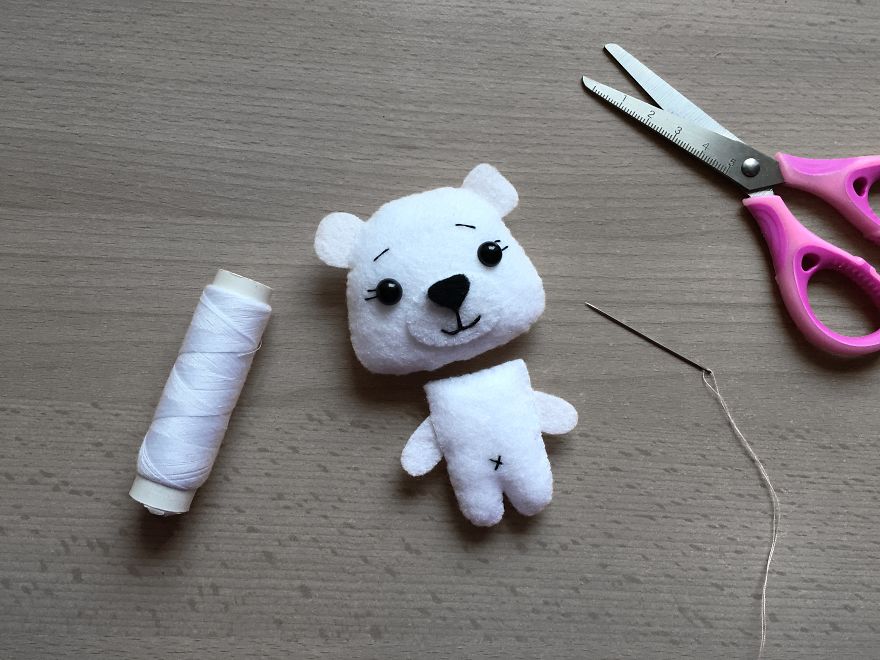 How To Sew A Felt Polar Bear Explained In 12 Simple Steps How To Sew A Felt Polar Bear Explained In 12 Simple Steps