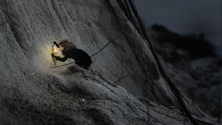 There Is Nothing To Do In My City During Winter Season, So I've Made Some Magical Photos To Make My Life More Entertaining There Is Nothing To Do In My City During Winter Season, So I've Made Some Magical Photos To Make My Life More Entertaining