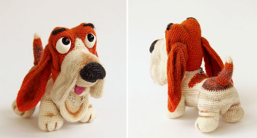 Russian Artist Knits One-Of-A-Kind Christmas Doggies