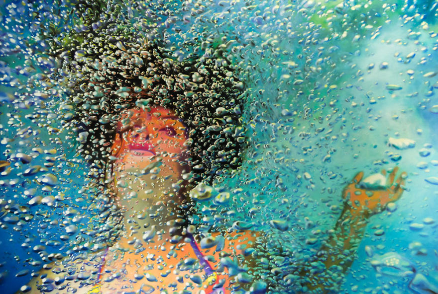 Underwater Figurative Realism Of Matt Story