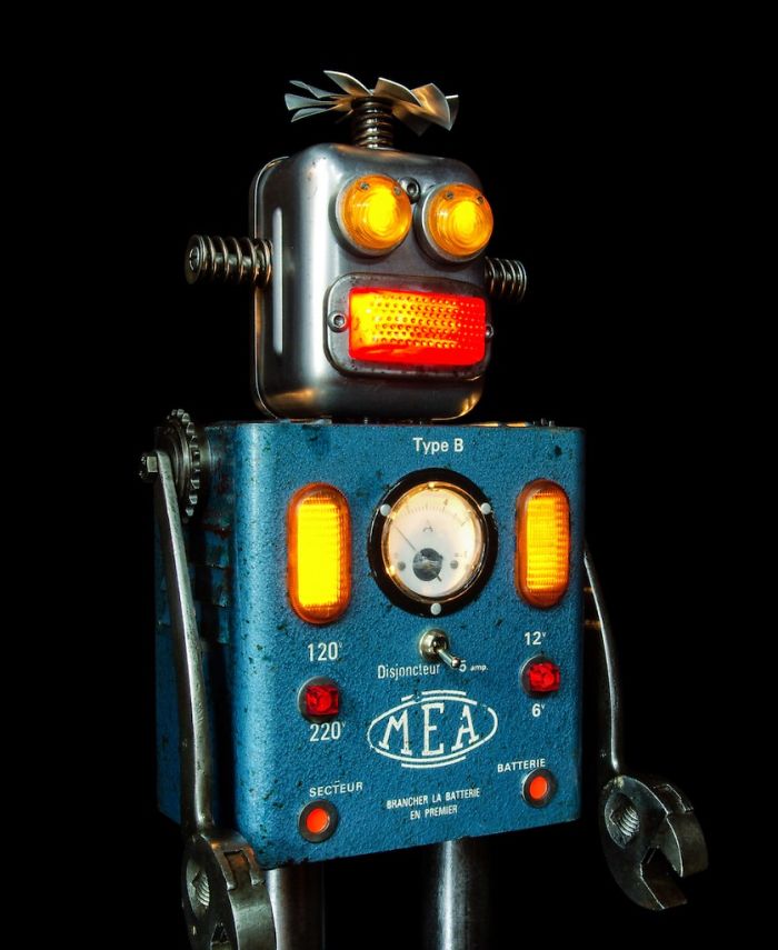 Robots Reborn. Upcycled Illuminated Art Robot Sculptures By +brauer