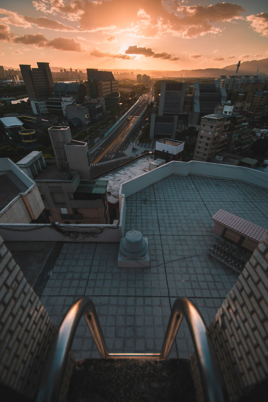 Taipei Is Beautifully Cluttered