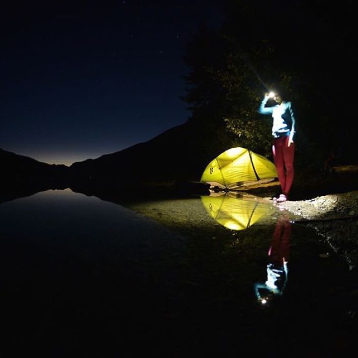 This Woman Has Fun On Instagram With Photos Of People Pretending To Sleep In The Middle Of Nowhere