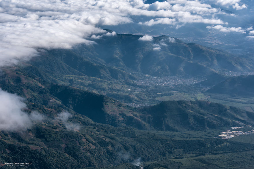 I Captured The Beauty Of The Volcano Fuego During The Eruption
