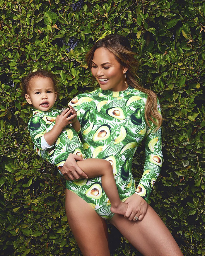The Way That Chrissy Teigen Announced She's Pregnant Is Absolutely Adorable The Way That Chrissy Teigen Announced She's Pregnant Is Absolutely Adorable