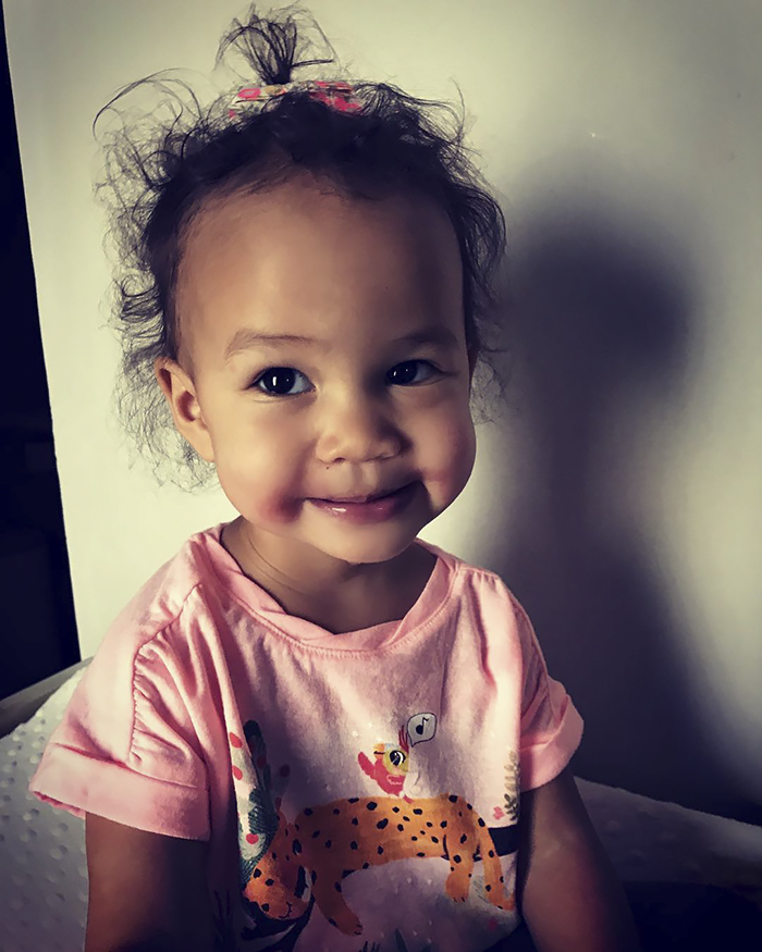 The Way That Chrissy Teigen Announced She's Pregnant Is Absolutely Adorable The Way That Chrissy Teigen Announced She's Pregnant Is Absolutely Adorable