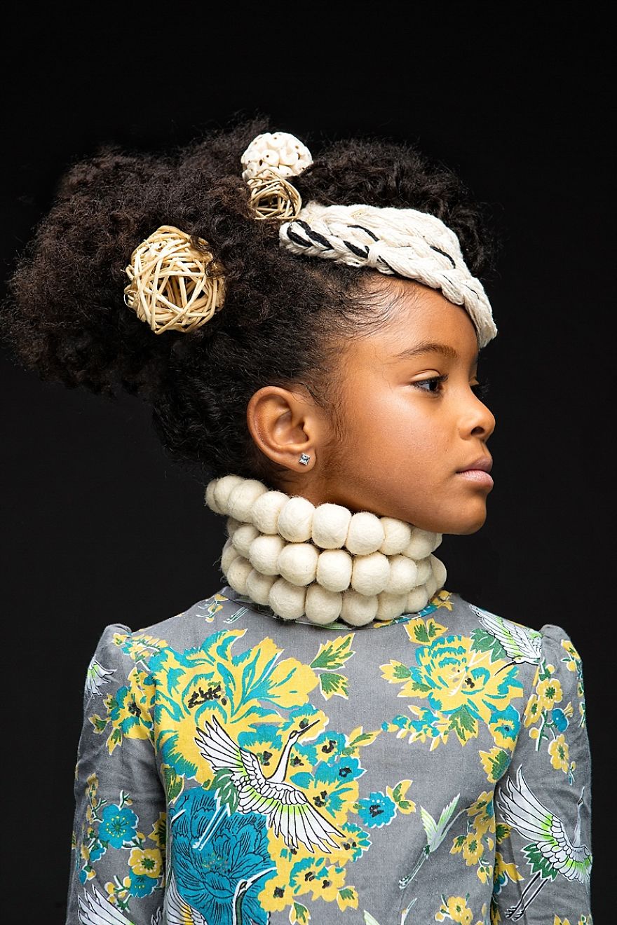 Baroque-Inspired Portraits Of Black Girls Highlight Their Amazing Natural Hair So Other Girls Would Stop Hiding It Baroque-Inspired Portraits Of Black Girls Highlight Their Amazing Natural Hair So Other Girls Would Stop Hiding It