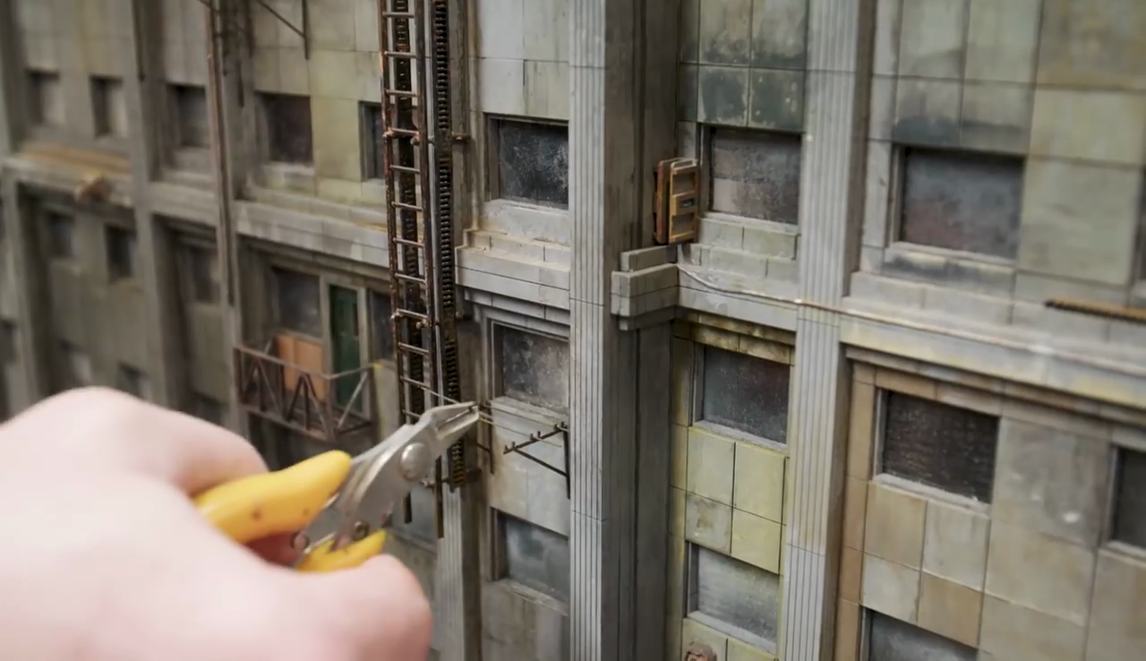 You’ll Probably Never Look At Movies The Same Once You See These Miniature Film Sets Used For Blade Runner 2049 You’ll Probably Never Look At Movies The Same Once You See These Miniature Film Sets Used For Blade Runner 2049