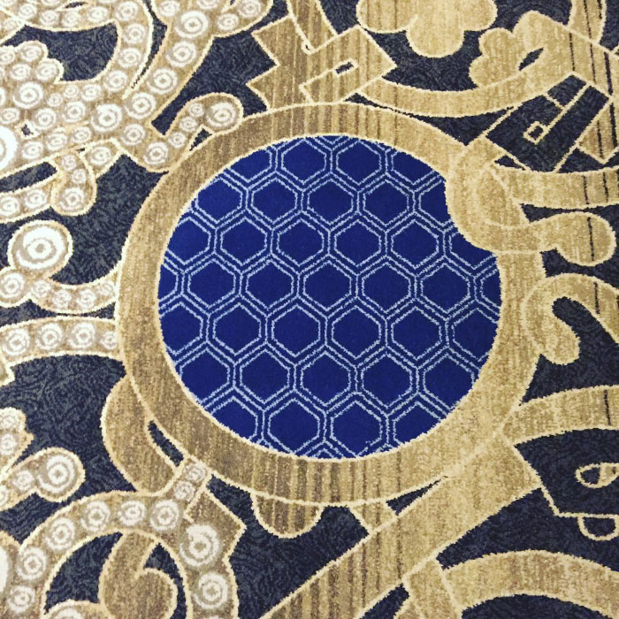 All Daughter Wants For Christmas Is For Dad's Hotel Carpet Instagram To Go Viral, Internet Responds