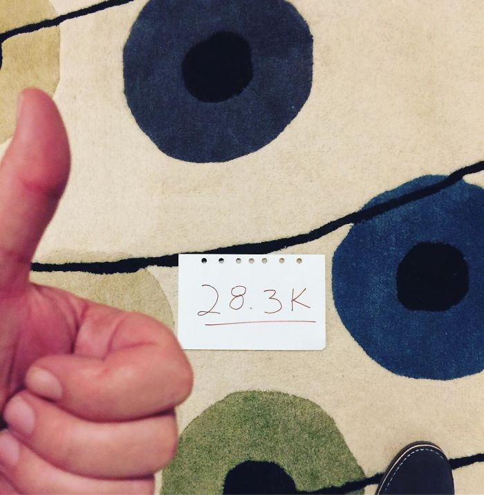 All Daughter Wants For Christmas Is For Dad's Hotel Carpet Instagram To Go Viral, Internet Responds