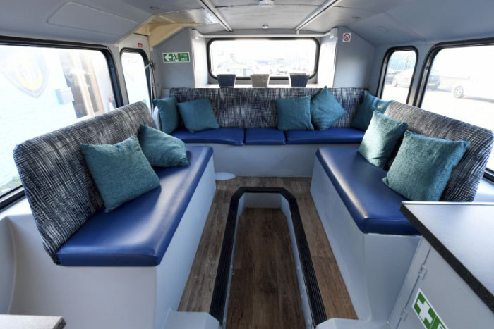 Woman Transforms Double-Decker Bus Into Shelter For Homeless, And Here's How It Looks From Inside Woman Transforms Double-Decker Bus Into Shelter For Homeless, And Here's How It Looks From Inside