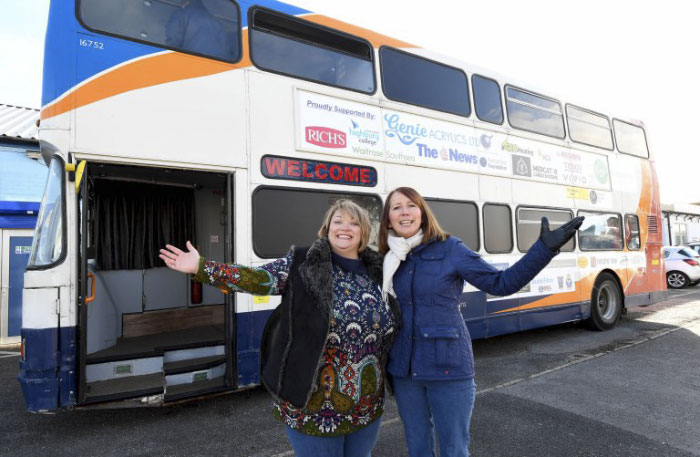 Woman Transforms Double-Decker Bus Into Shelter For Homeless, And Here's How It Looks From Inside Woman Transforms Double-Decker Bus Into Shelter For Homeless, And Here's How It Looks From Inside