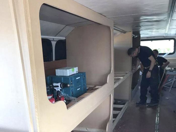 Woman Transforms Double-Decker Bus Into Shelter For Homeless, And Here's How It Looks From Inside Woman Transforms Double-Decker Bus Into Shelter For Homeless, And Here's How It Looks From Inside