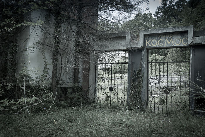 The Abandoned Cinema “Cosmos”