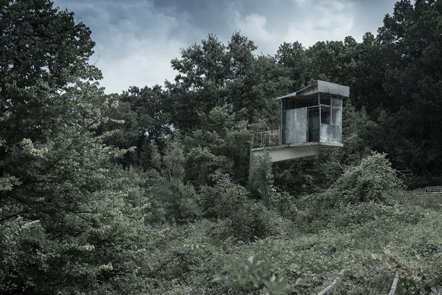 The Abandoned Cinema "Cosmos"