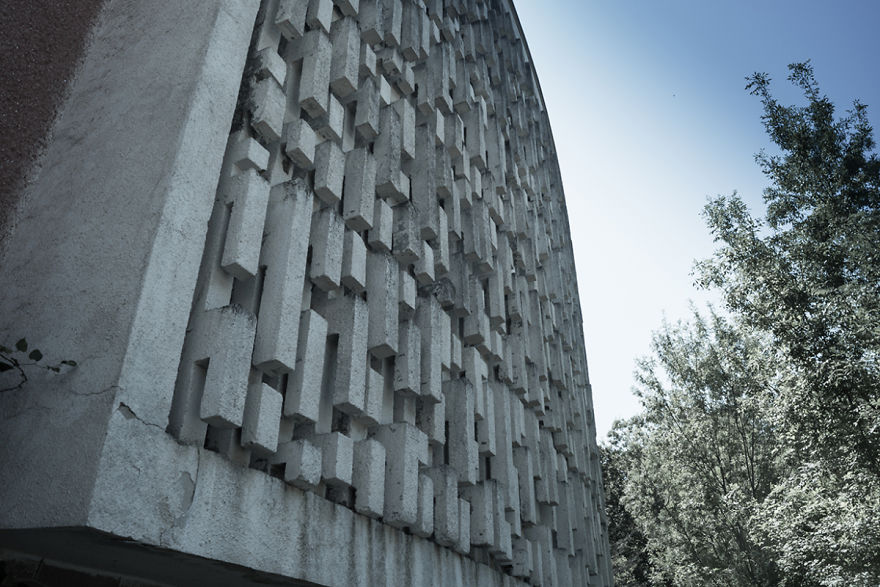 The Abandoned Cinema "Cosmos"