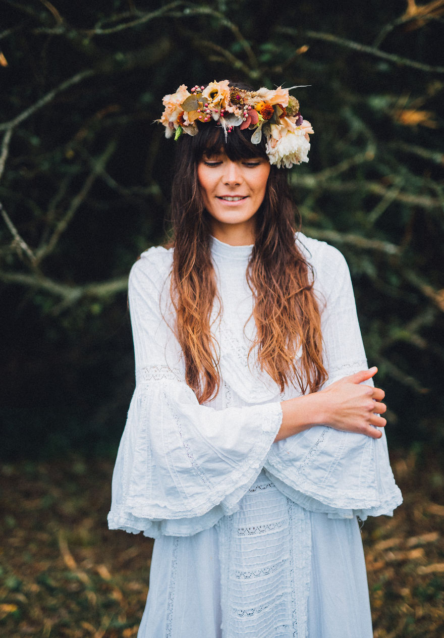 40 Years Later, Daughter Decides To Give Her Mother's Wedding Dress A Second Life