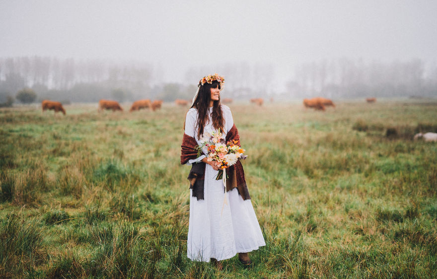 40 Years Later, Daughter Decides To Give Her Mother's Wedding Dress A Second Life