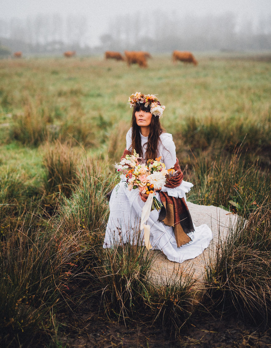40 Years Later, Daughter Decides To Give Her Mother's Wedding Dress A Second Life 40 Years Later, Daughter Decides To Give Her Mother's Wedding Dress A Second Life