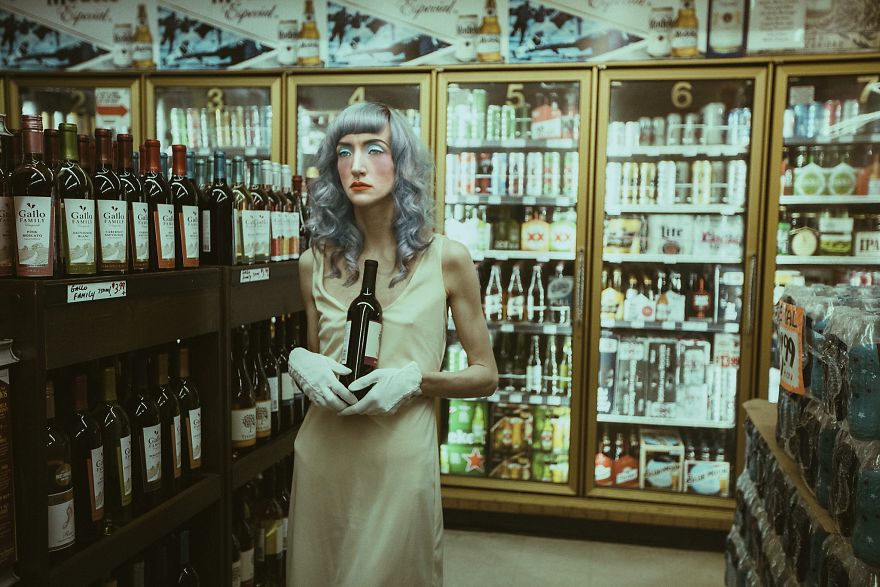 I Did A Bunch Of Random Photoshoots On A Road Trip From Seattle To Los Angeles