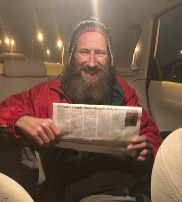 Homeless Veteran Helps Out A Woman By Giving His LAST $20, Does Not Expect It Will Change His Life Forever (UPDATED) Homeless Veteran Helps Out A Woman By Giving His LAST $20, Does Not Expect It Will Change His Life Forever (UPDATED)