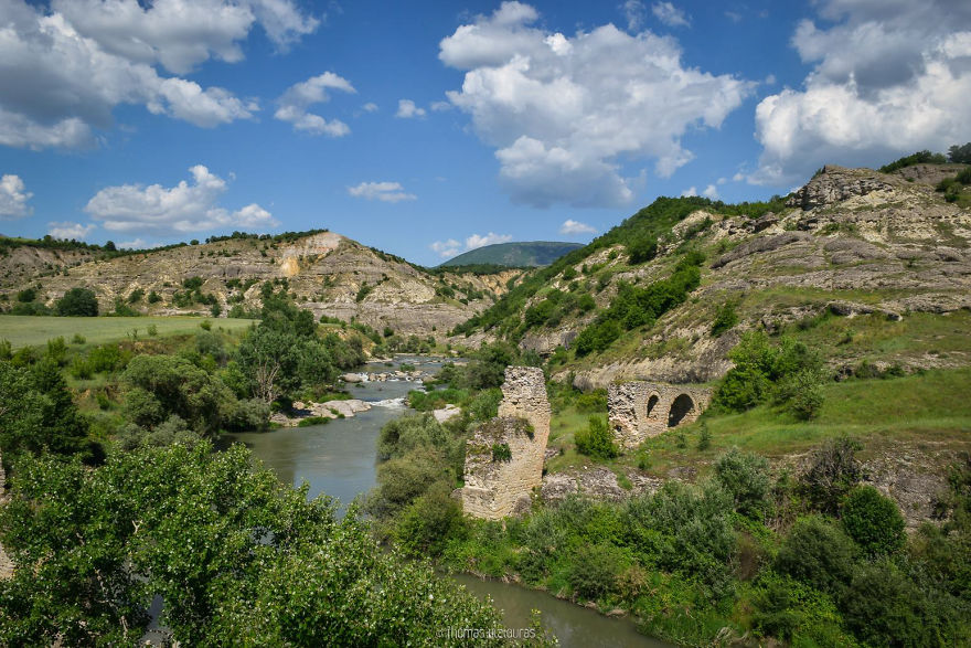 Pasha (Aliakmon) Bridge Ruins, Grevena. Built 1690