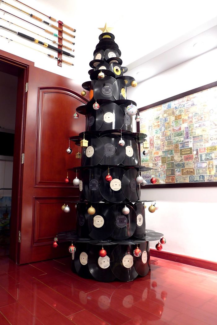 The Tree Of A 1000 Songs. Literally.