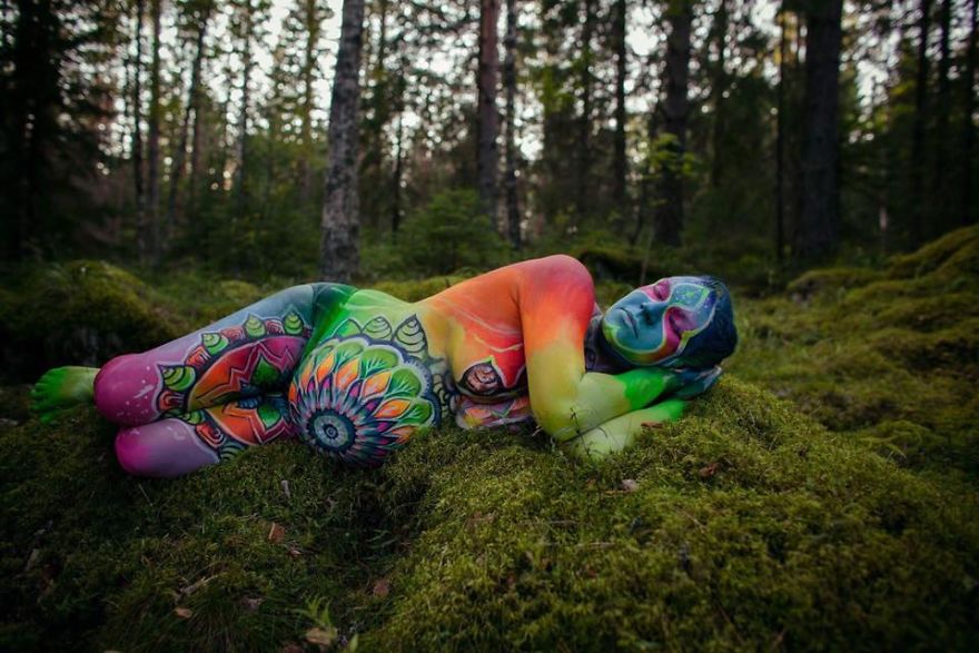 Over 750 Painted In Rainbow Colors, People Spread Love, Peace, Happiness, And Colors Around Over 750 Painted In Rainbow Colors, People Spread Love, Peace, Happiness, And Colors Around