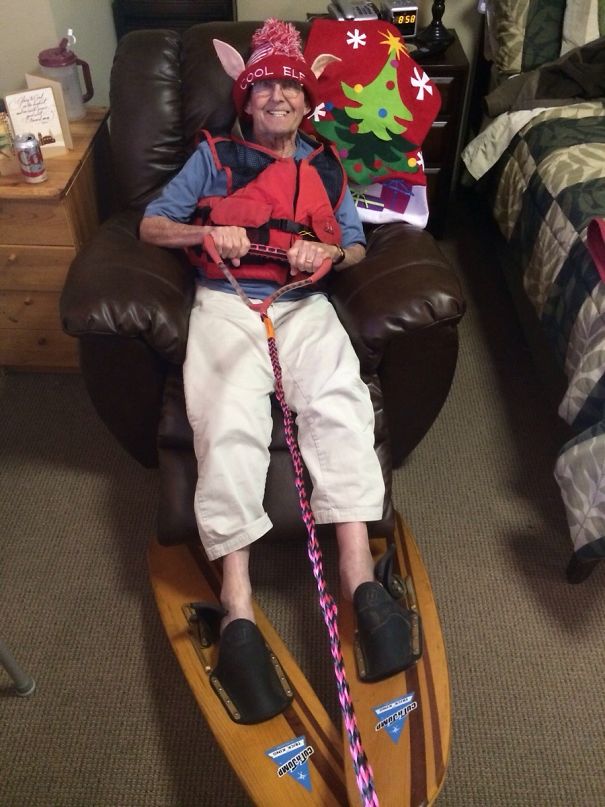 My Grandpa Stepped Up His Game With The Christmas Card Photo