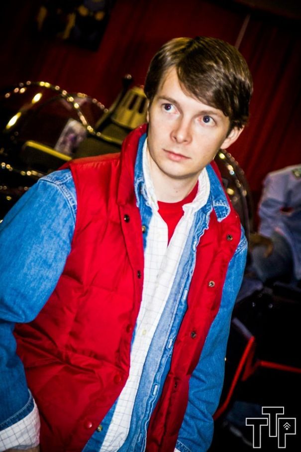 Saw This Amazingly Simple And Uncanny Marty McFly Cosplay At NYCC