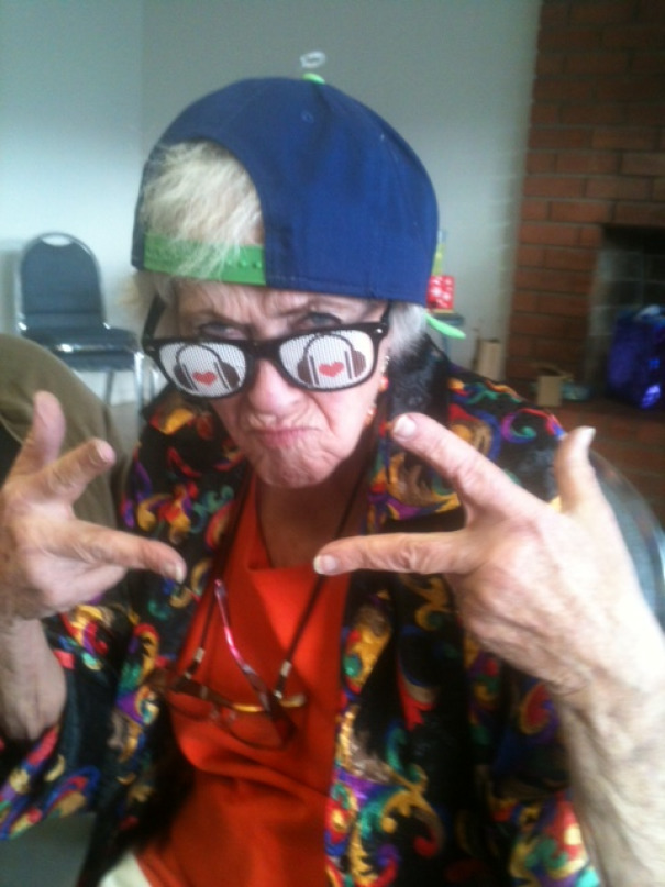 My Sister Asked Our 80-Year-Old Grandmother To Make A "Ghetto Pose." Nailed It