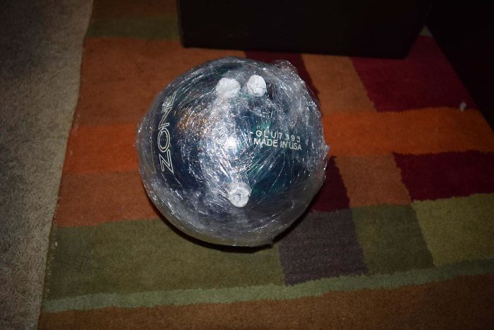 This Guy Wanted To Take Revenge For His Sister&rsquo;s Obnoxious Gift Last Year, And The Result Is Pure, Packaged Evil