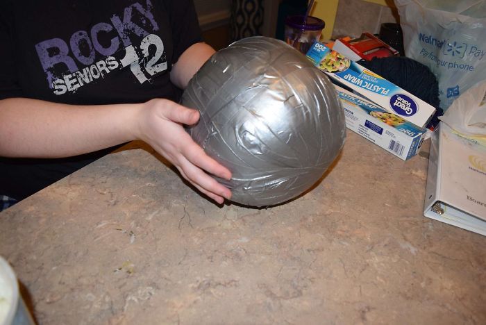 This Guy Wanted To Take Revenge For His Sister&rsquo;s Obnoxious Gift Last Year, And The Result Is Pure, Packaged Evil