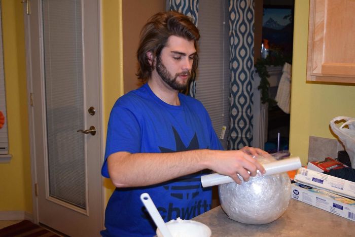 This Guy Wanted To Take Revenge For His Sister&rsquo;s Obnoxious Gift Last Year, And The Result Is Pure, Packaged Evil