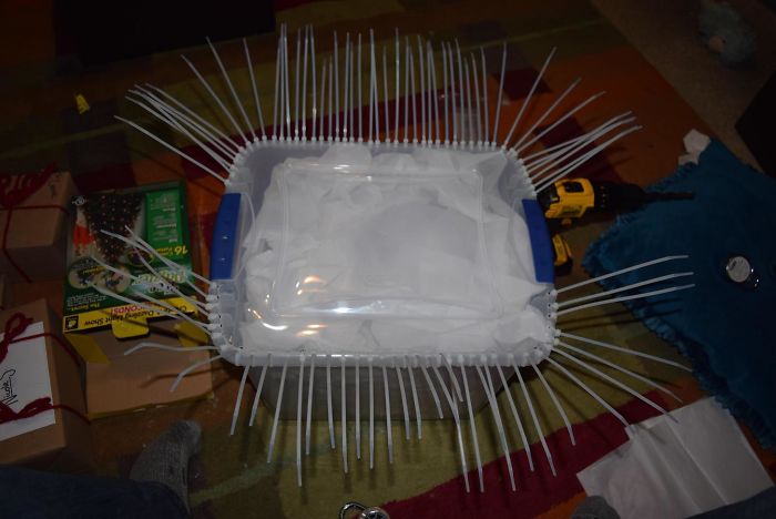 This Guy Wanted To Take Revenge For His Sister’s Obnoxious Gift Last Year, And The Result Is Pure, Packaged Evil This Guy Wanted To Take Revenge For His Sister’s Obnoxious Gift Last Year, And The Result Is Pure, Packaged Evil