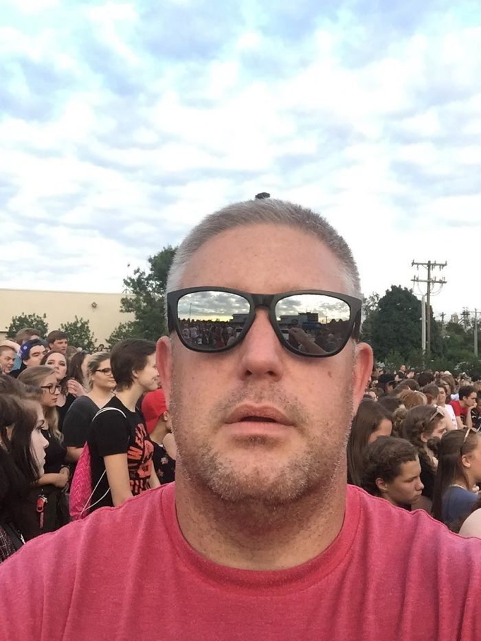 A Man Just Offered To Take Brooke And I Pic At The Concert And This Is What We Got