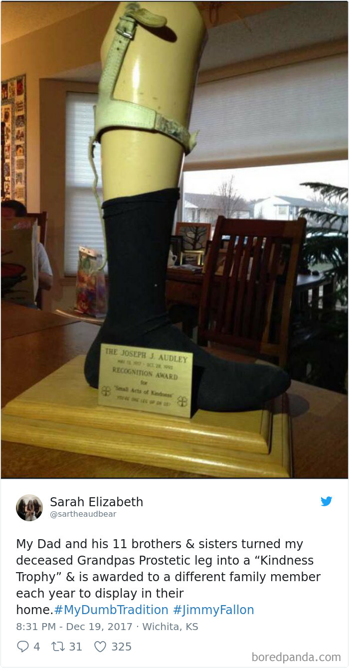 Funny-Dumb-Family-Tradition-Tweets-Jimmy-Fallon