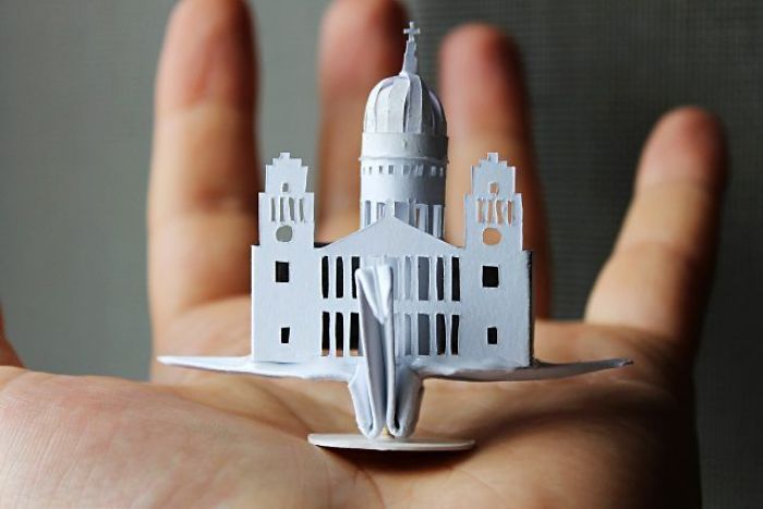 I Folded And Decorated An Origami Crane Every Day, For 1000 Days