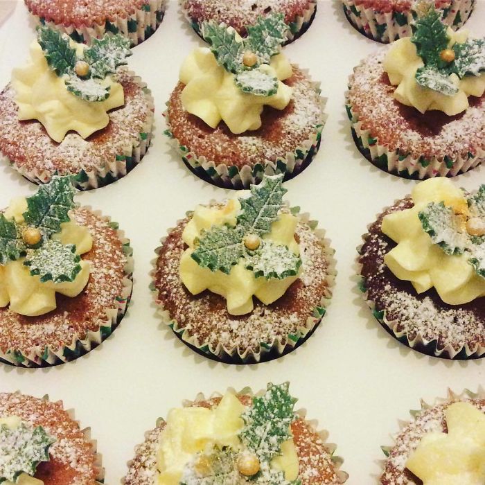 Creative-Holiday-Cupcake-Recipes