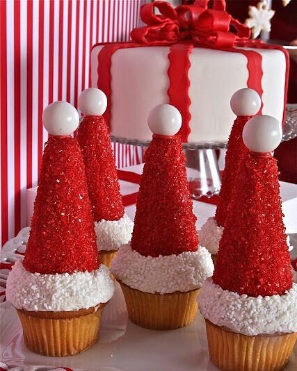 Creative-Holiday-Cupcake-Recipes