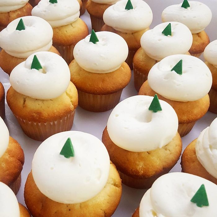 Creative-Holiday-Cupcake-Recipes