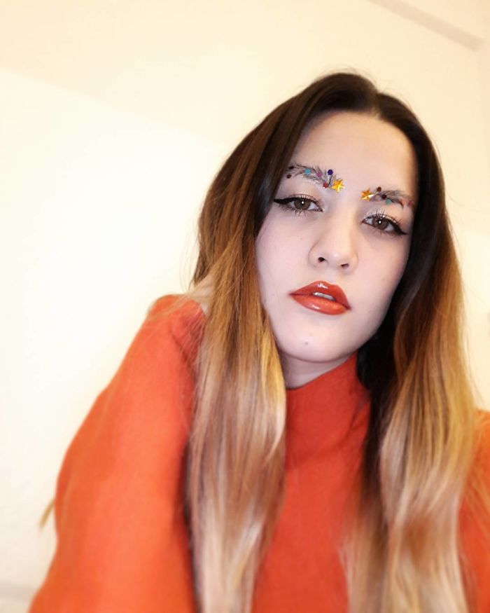 Christmas-Tree-Eyebrows-Taytay_xx