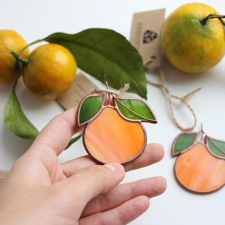 Colourful Glass Kaleidoscope: 20+ Beautiful Christmas Tree Decorations