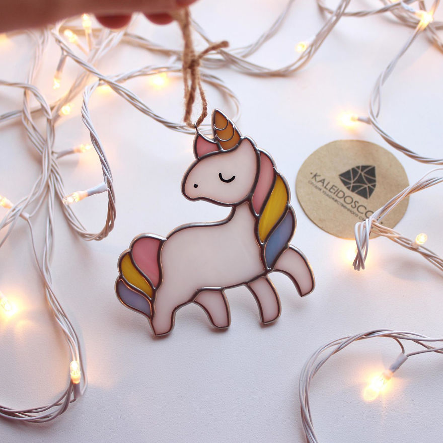 Colourful Glass Kaleidoscope: 20+ Beautiful Christmas Tree Decorations