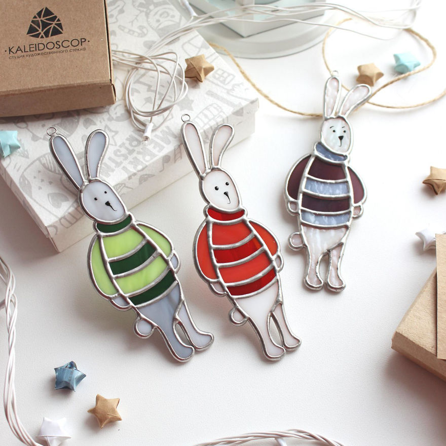 Colourful Glass Kaleidoscope: 20+ Beautiful Christmas Tree Decorations