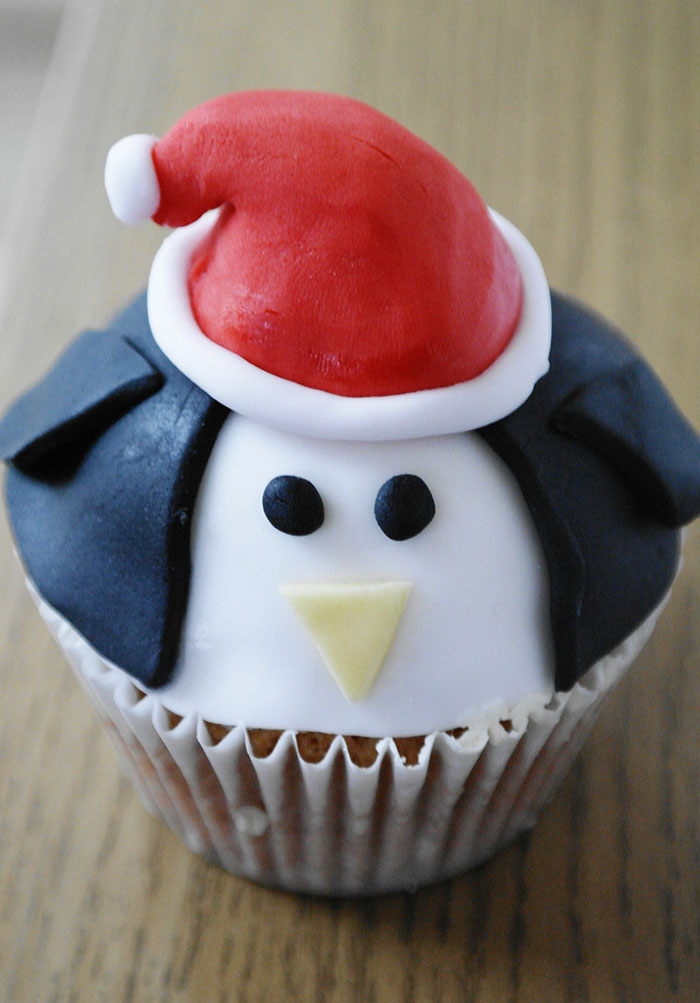 Creative-Holiday-Cupcake-Recipes