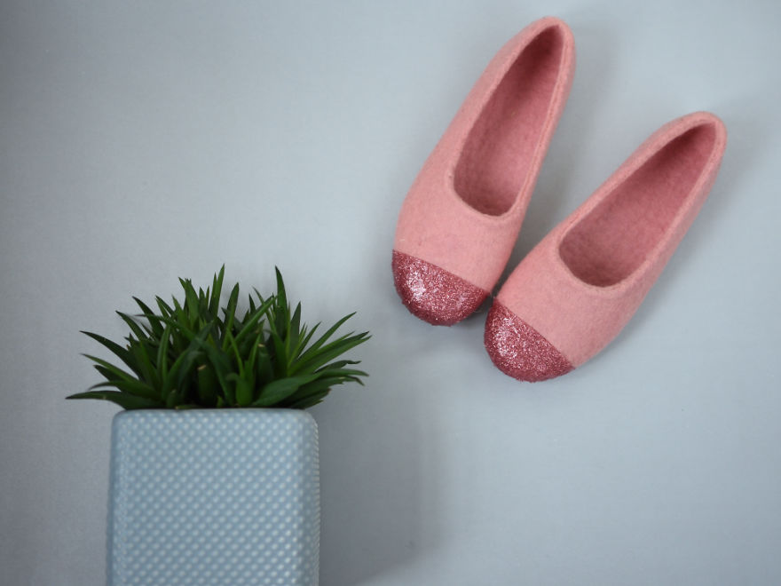 I Create Glittery Indoor Footwear From Wool And Call It My Job I Create Glittery Indoor Footwear From Wool And Call It My Job