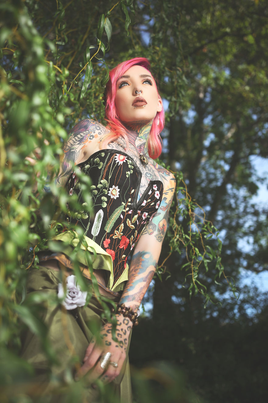 I'm A Photographer Who Likes To Make Women Feel Like The Goddesses They Are