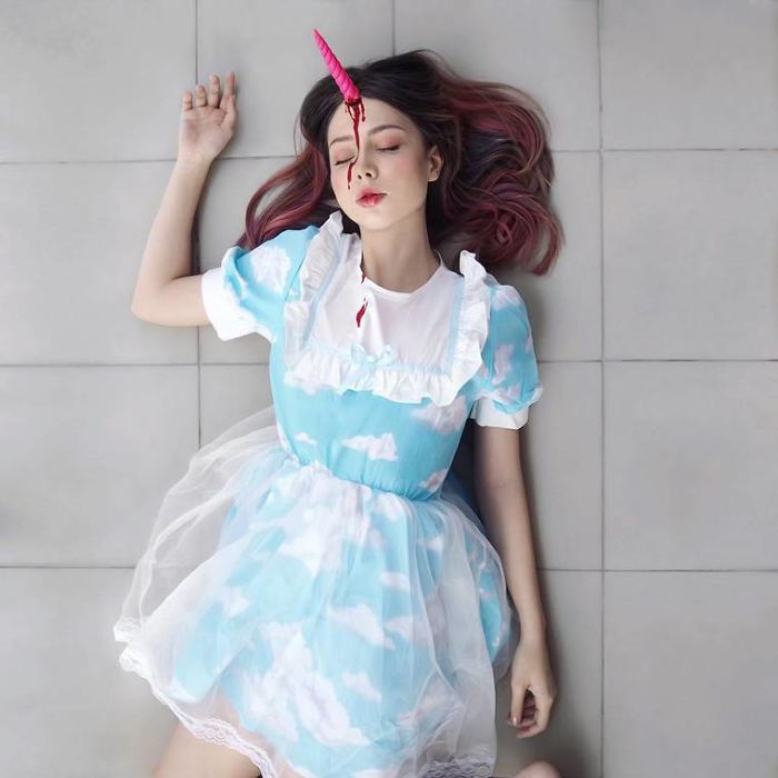 Meet Ellen Sheidlin, The Russian Artist Who Is Daring With Her Works On Instagram