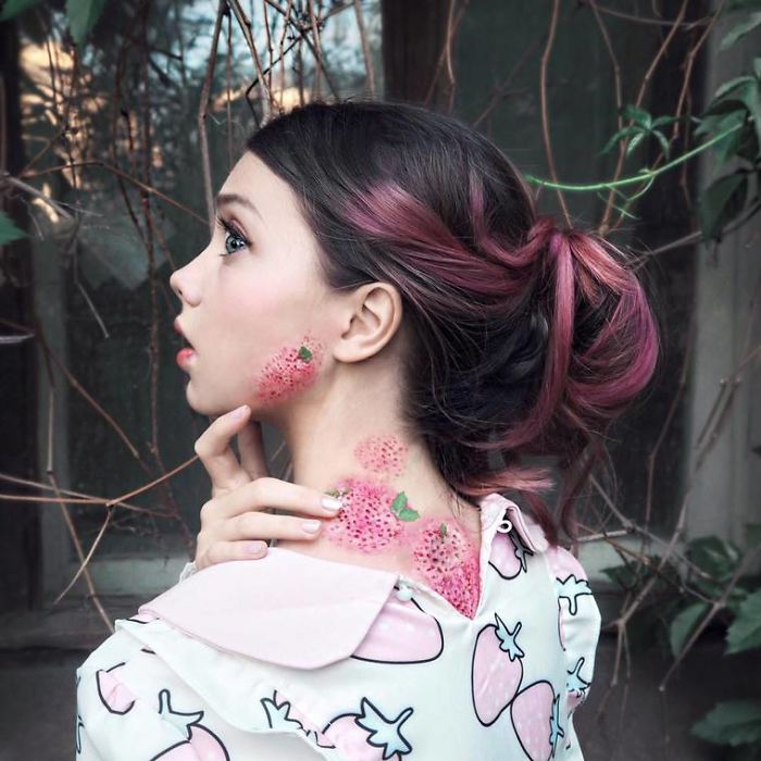 Meet Ellen Sheidlin, The Russian Artist Who Is Daring With Her Works On Instagram